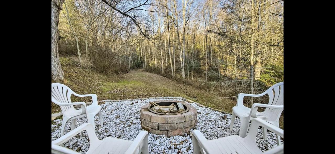 Villa Smokey Mountain Hideaway à Gatlinburg Extérieur photo